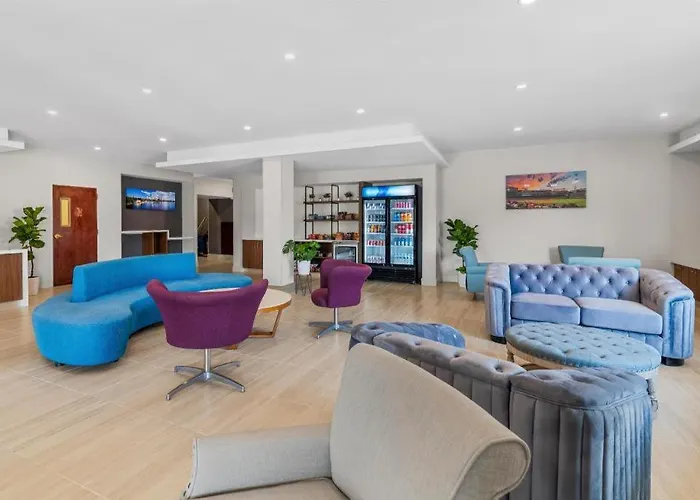 Best Western Plus Boston Hotel