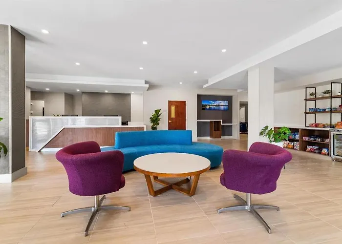 Best Western Plus Boston Hotel