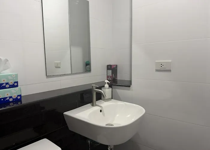 Hotels in Ko Mat Sum
