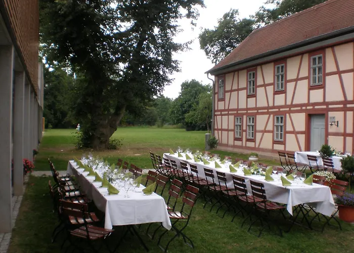 Hotels in Neudietendorf