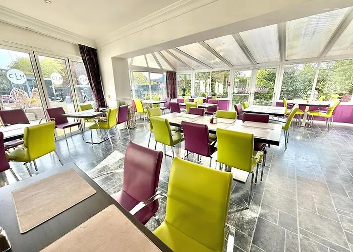 Nairn Hotels