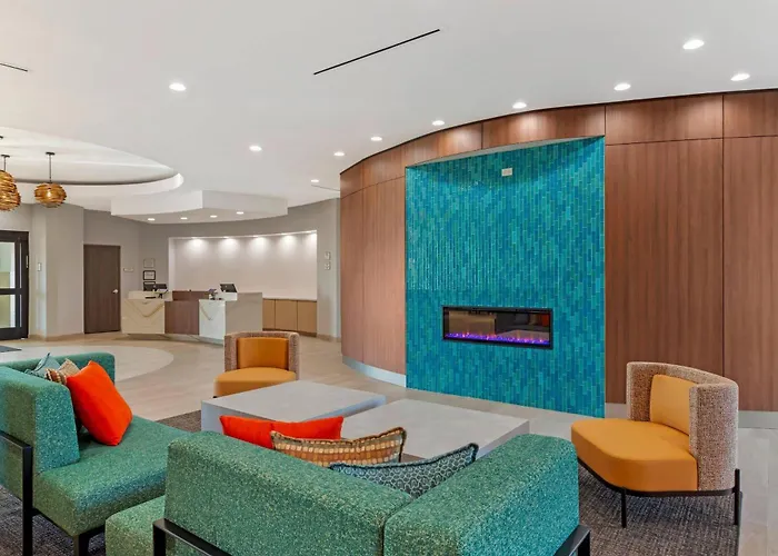 Northlake Hotels