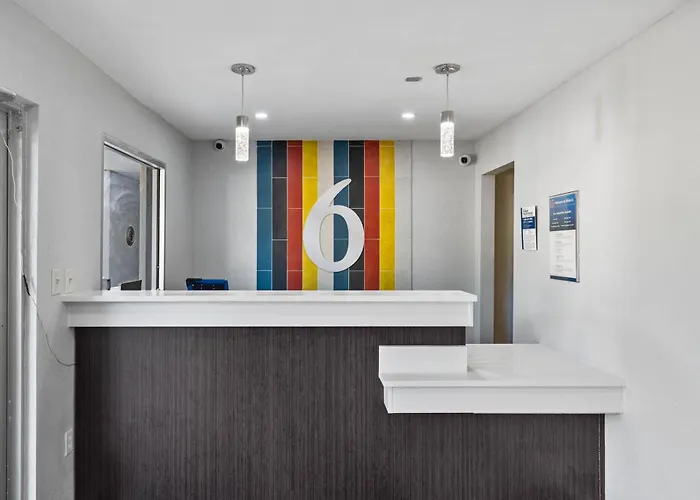 McComb Hotels