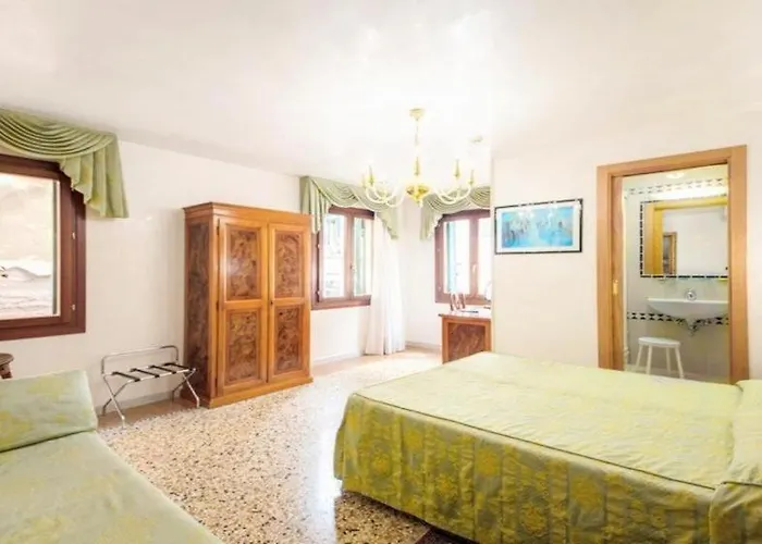 Hotel Antica Casa Carettoni Venezia