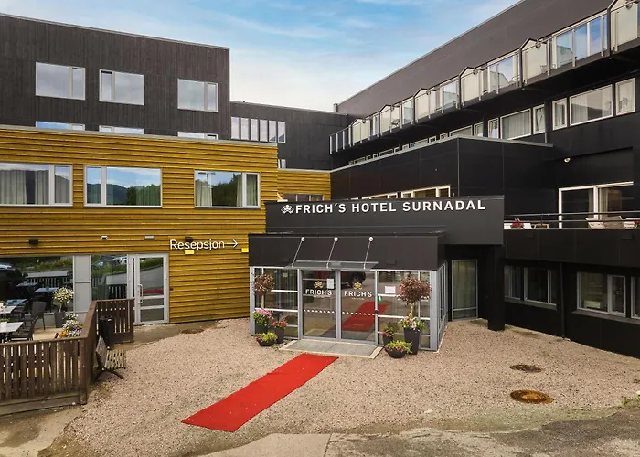 Hotels in Surnadal