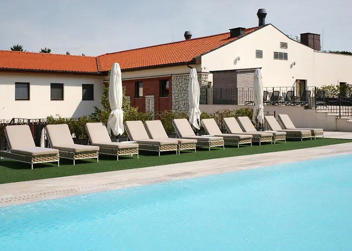 Tarcal Hotels