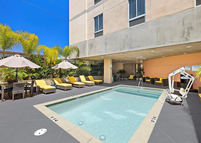 Hampton Inn & Suites Los Angeles/Hollywood, Ca