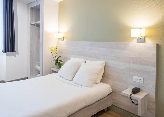 Brit Hotel Suisse et Bordeaux - Centre Gare Grenoble