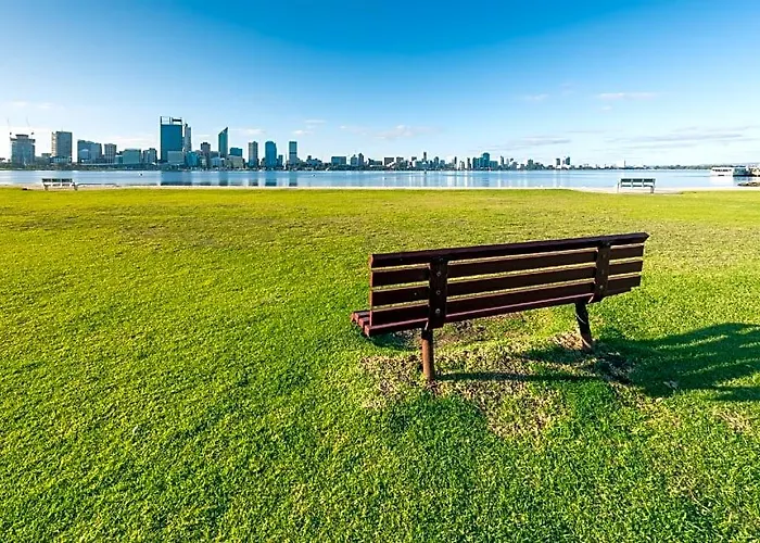 South Perth Hotels