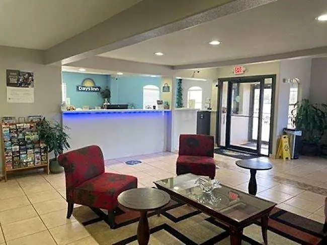 Centerville Hotels