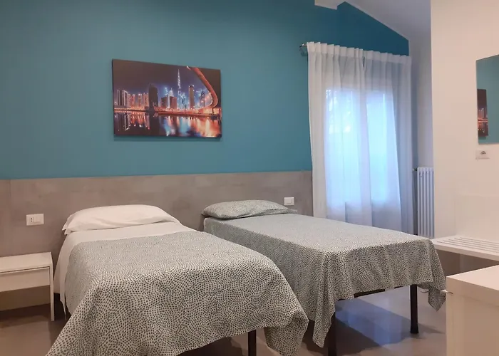 Royal Room & Breakfast Modena