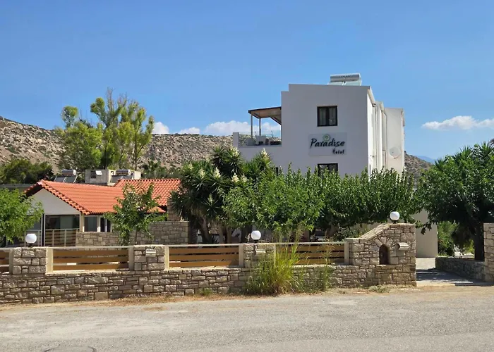Hoteles en Matala