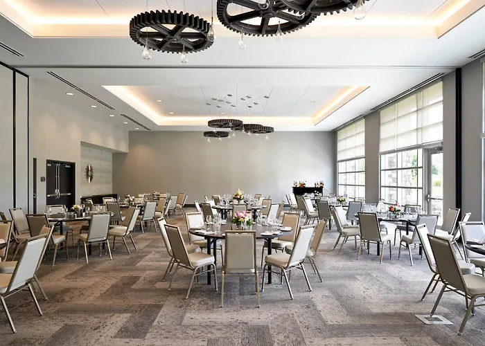 Redmond Hotels