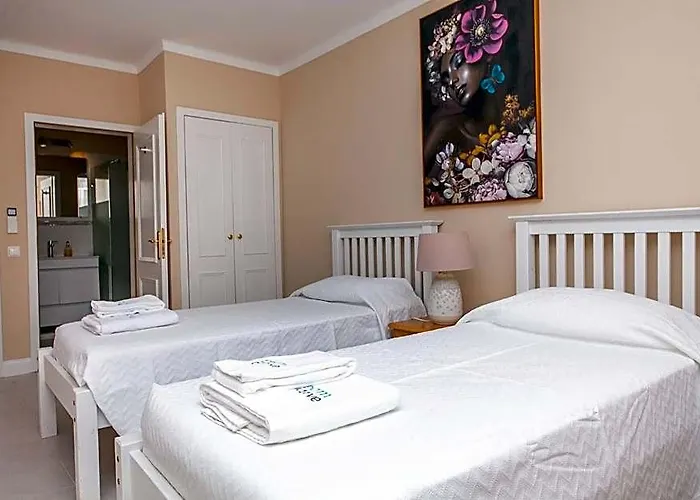 Hotels in Burgau