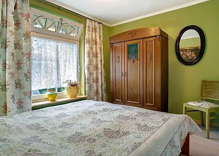 Hotels in Loddin