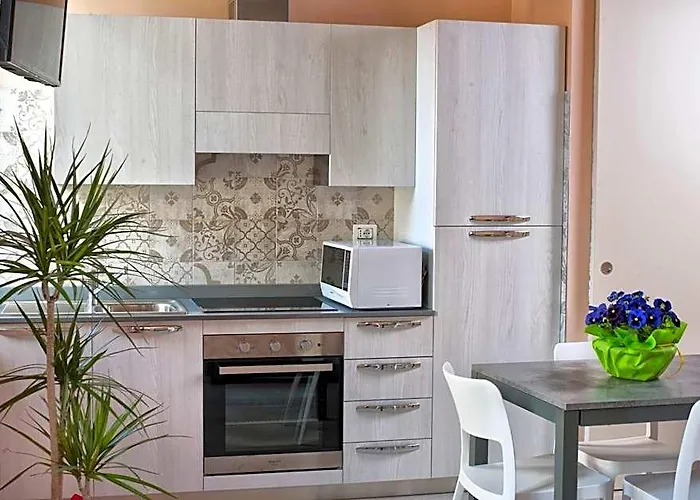 Pallanza Hotels
