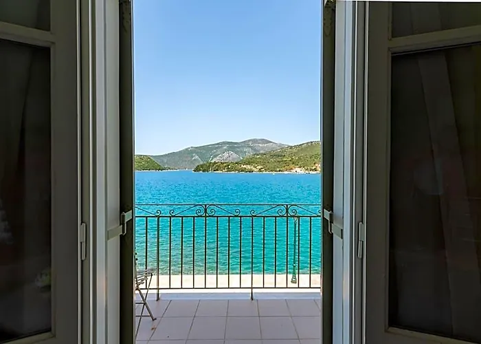 Ithaka Island Hotels