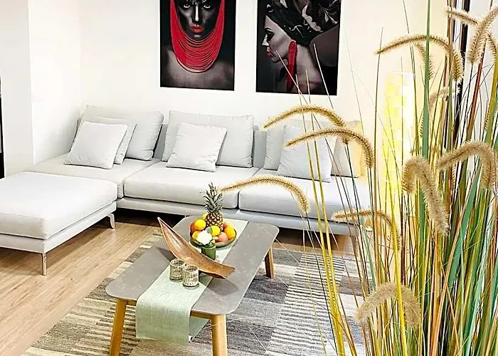 Hotel Apartment With 2-En Suite Bedrooms