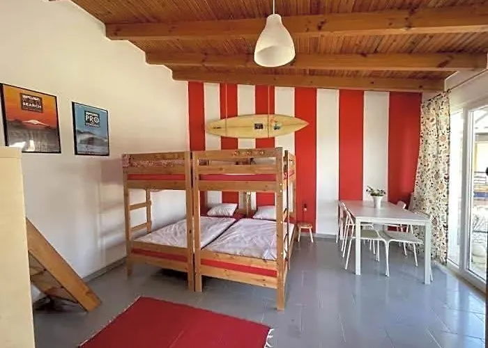 Da Silva Surfcamp 7 Bettzimmer Mit Fruehstueck Lourinhã