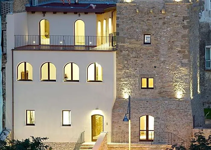 Bed and Breakfast Torre della Loggia - Dimora Storica - Ortona