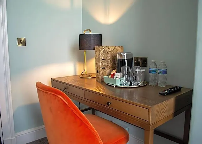 Prescot Hotels