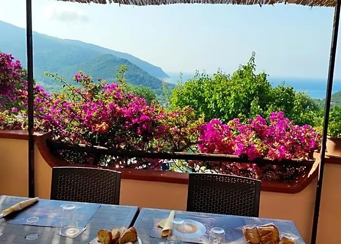 Bed and Breakfast Casa De Rosa Palinuro