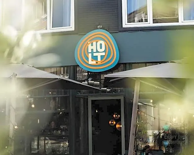 HOLT Hotel