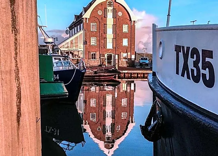 Hotels in Oudeschild