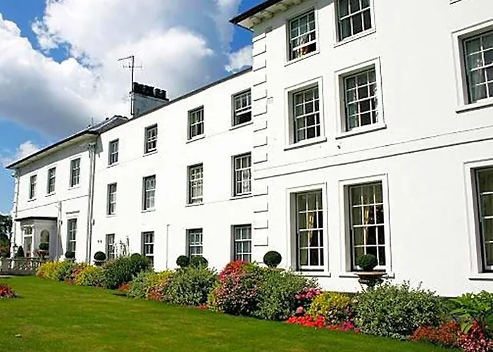 Barnet Hotels