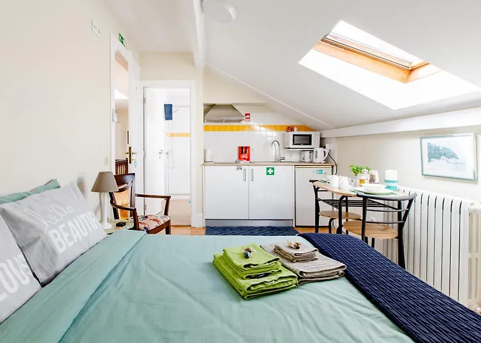 Sky Accommodations Studio Coimbra