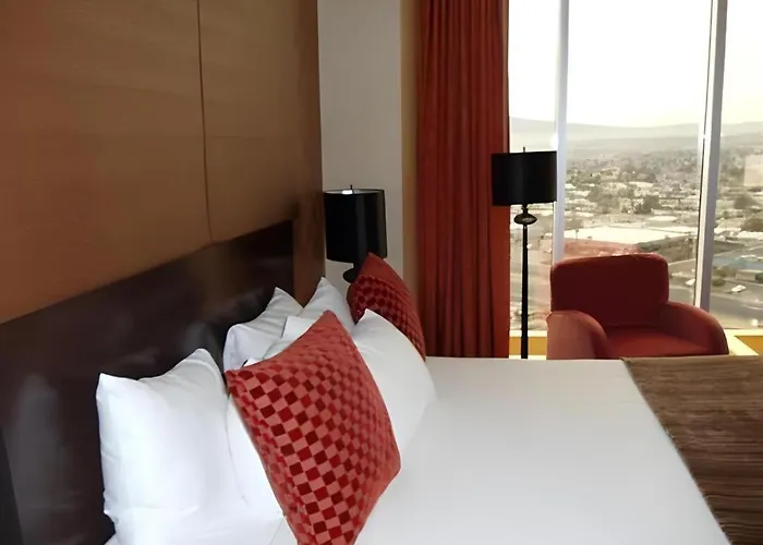Eastside Cannery Casino Hotel