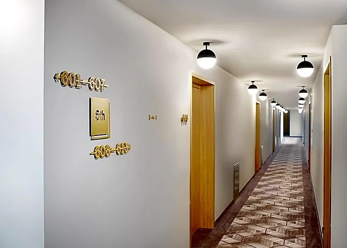 Hotel Breinoessl Innsbruck