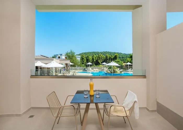 Hotels in Paliouri
