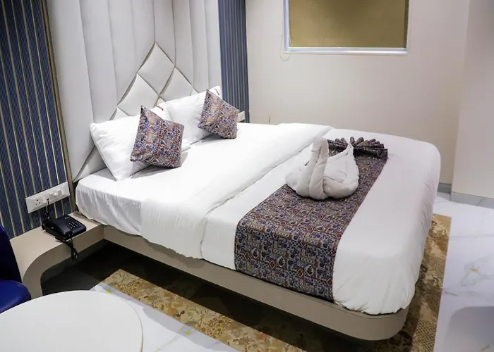 Kalyan Hotels
