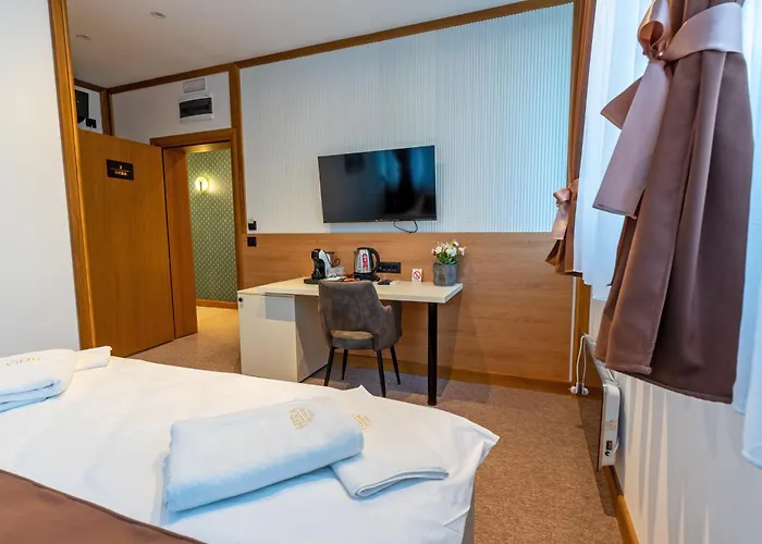 Vrbas Hotels
