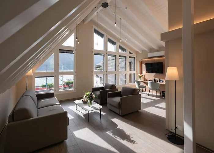 Fluelen Hotels