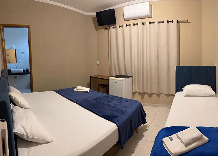 Hotéis de Tanabi