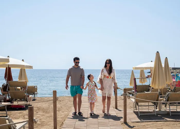 Aregai Marina Hotel&Residence