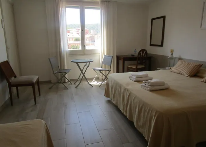 Hotel Apartaments Gesoria Porta Ferrada