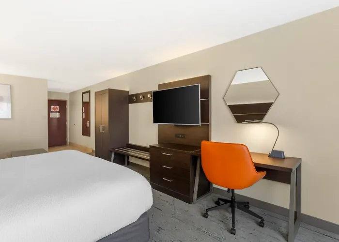 Newton Hotels