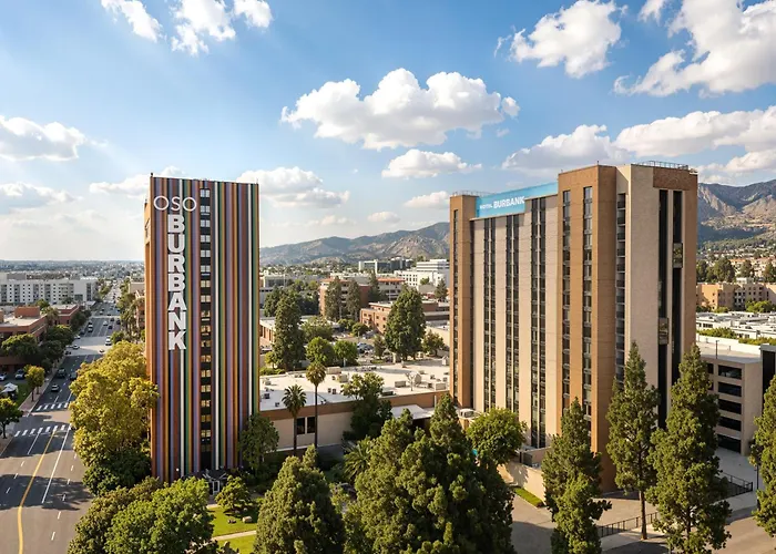Burbank Hotels With Pool
