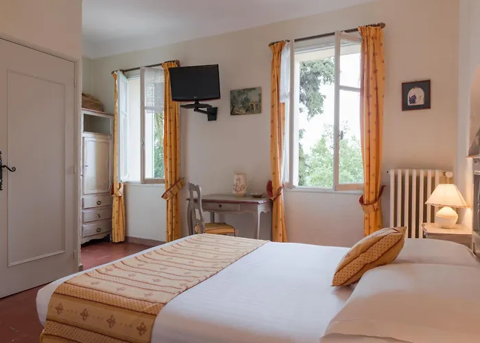 Logis Hôtel La Bellaudière Grasse
