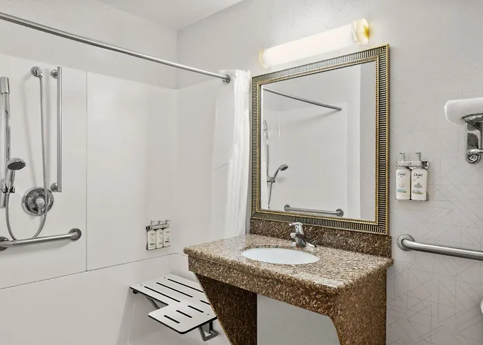 New Buffalo Hotels