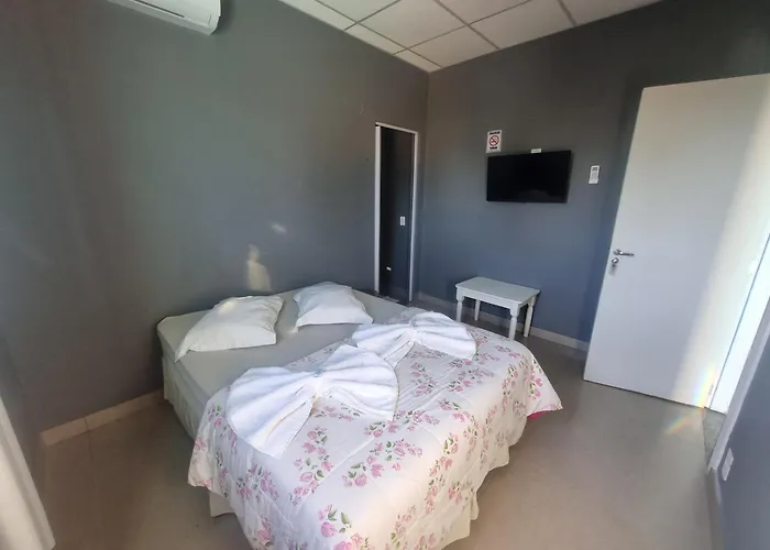 Pousada Casa Familia Nova Iguaçu