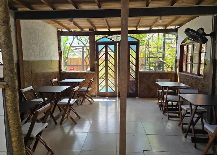 Essência da Guarda Surf House Hotel Guarda do Embaú