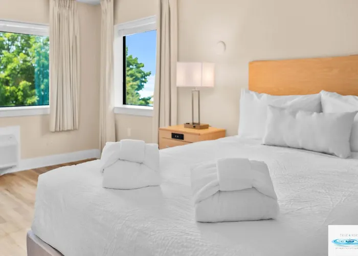Gold Coast Inn Traverse City