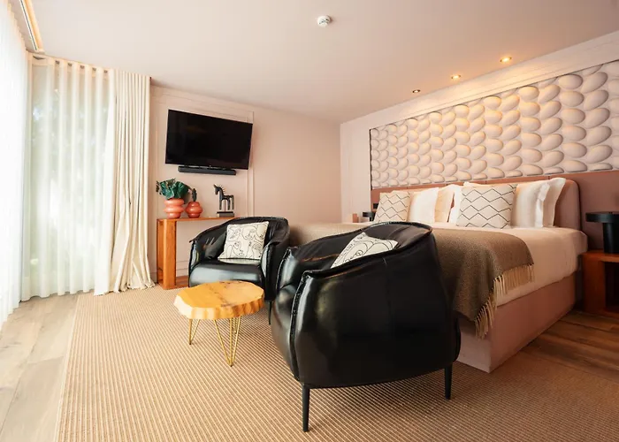 Hotels in Santo Tirso