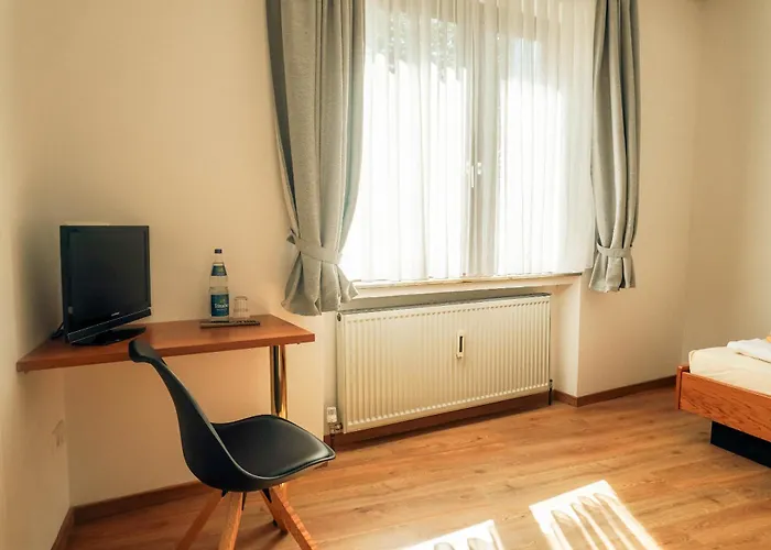 Hotels in Tauberrettersheim