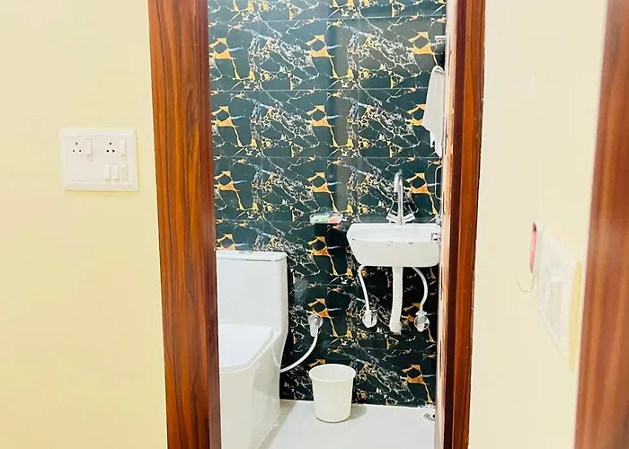 Bharatpur Hotels