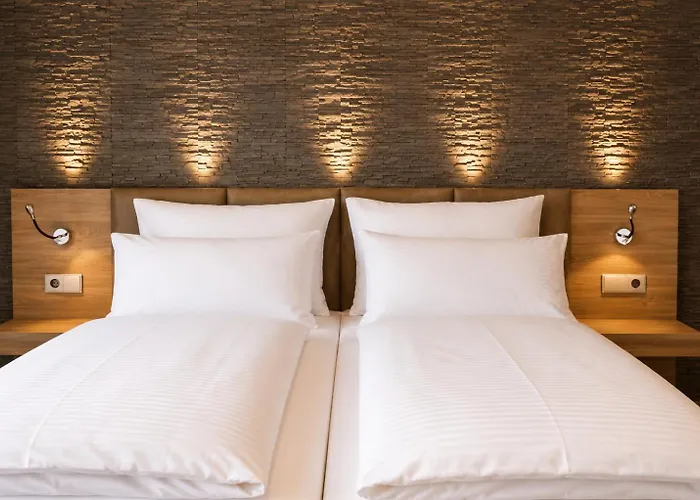 Hotels in Teningen